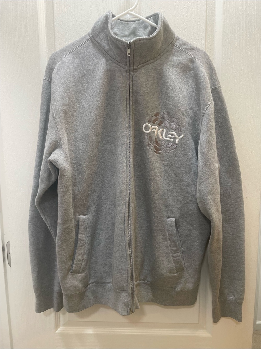 Oakley 2009 Full Zip Heather Grey Jacket Sweater Size Large